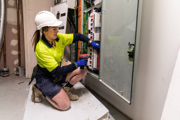 Best Local Electrician Companies  in Mayfield Heights, OH